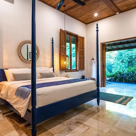 Villa Pulau Cinta Boutique Suites Gili Meno Exterior foto